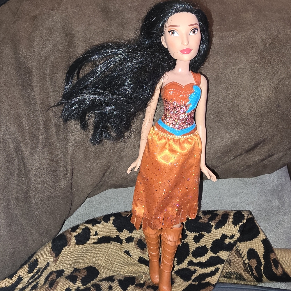 Disney Pochahontas Doll